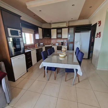 Family House Villa