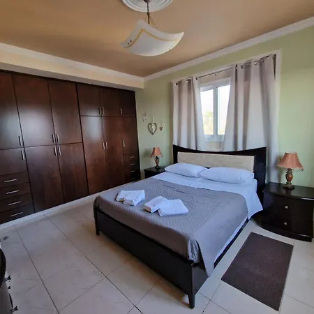 Family House *
